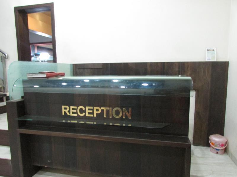 Fabhotel Skylark Inn Нашик Екстериор снимка