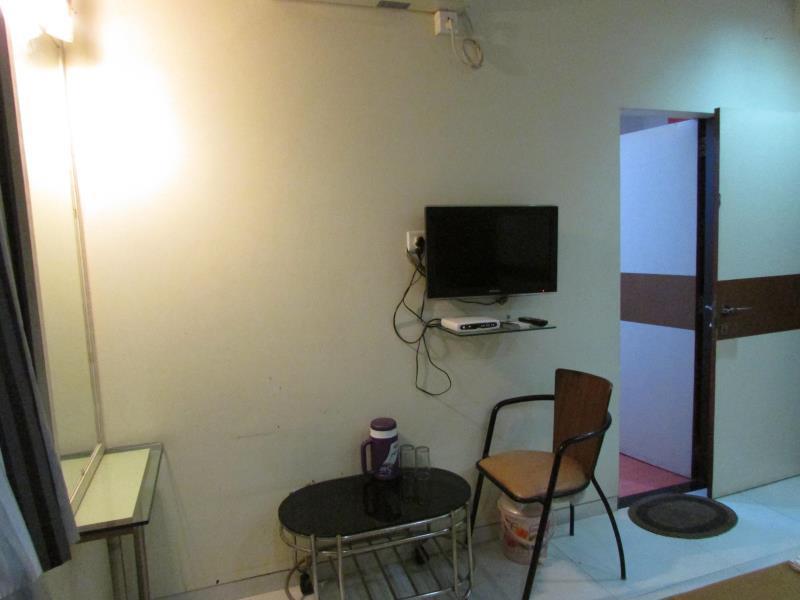 Fabhotel Skylark Inn Нашик Екстериор снимка